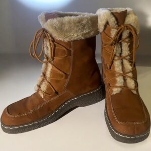 Bear Traps Suede LeatherFaux Fur Lined Lace Up Womens Size 9 Boots